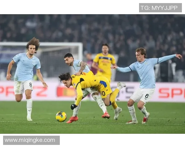 欧冠小组赛一档球队与二档球队实力对比分析及前景展望